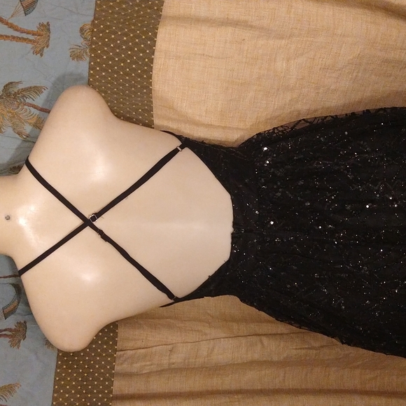 Plunge V line Sexy Black Luxxel Dress Size Small - Picture 5 of 8